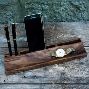 Деревянная подставка телефона и планшета EcoWalNut Компакт